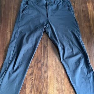 Lululemon Commission slim fit pant – 32